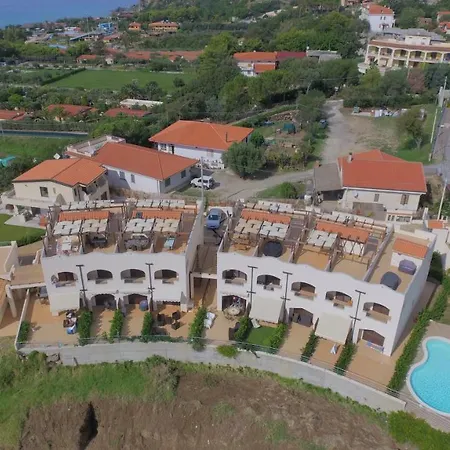 3 Bed 2 Bath Amazing View 400m To Beach Zambrone
